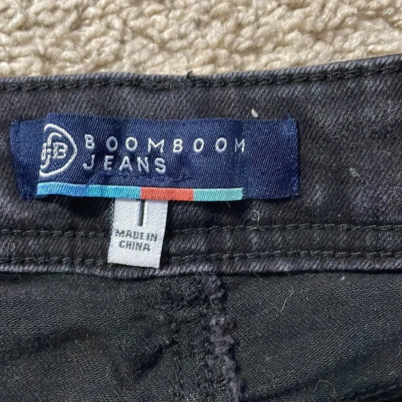 Black BoomBoom jean shorts size 1 - Picture 3 of 3